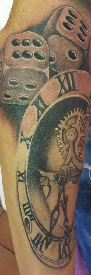 Tattoo Pension Mit Restaurant Und Tattoo-Studio Mortschach Ngoại thất bức ảnh